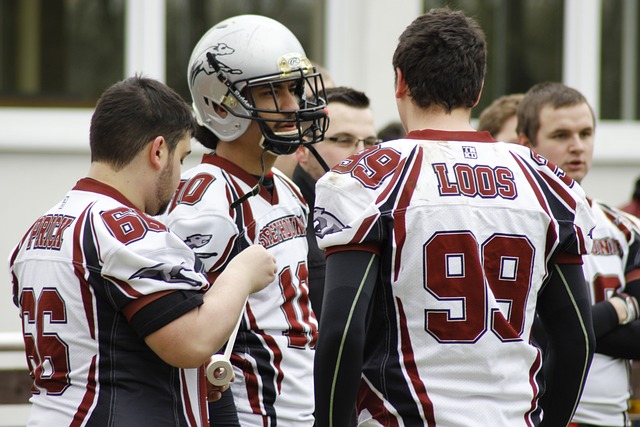 雷迪克：进攻端，我们的组织和执行力比去年有了显著的提升